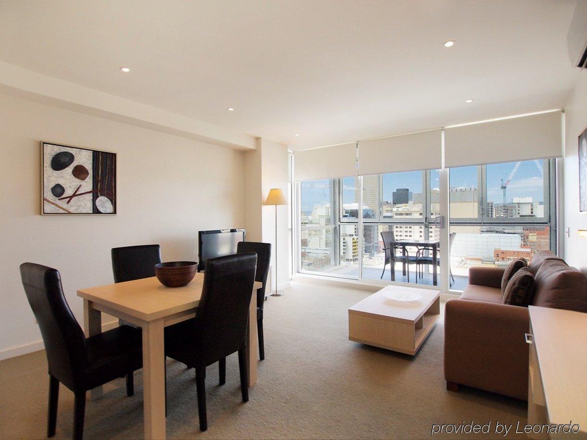 iStay Precinct Adelaide Rum bild